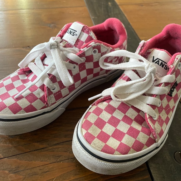 Girls Vans - Picture 2 of 6